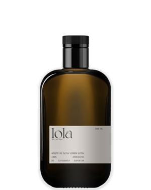 LOLA AOVE